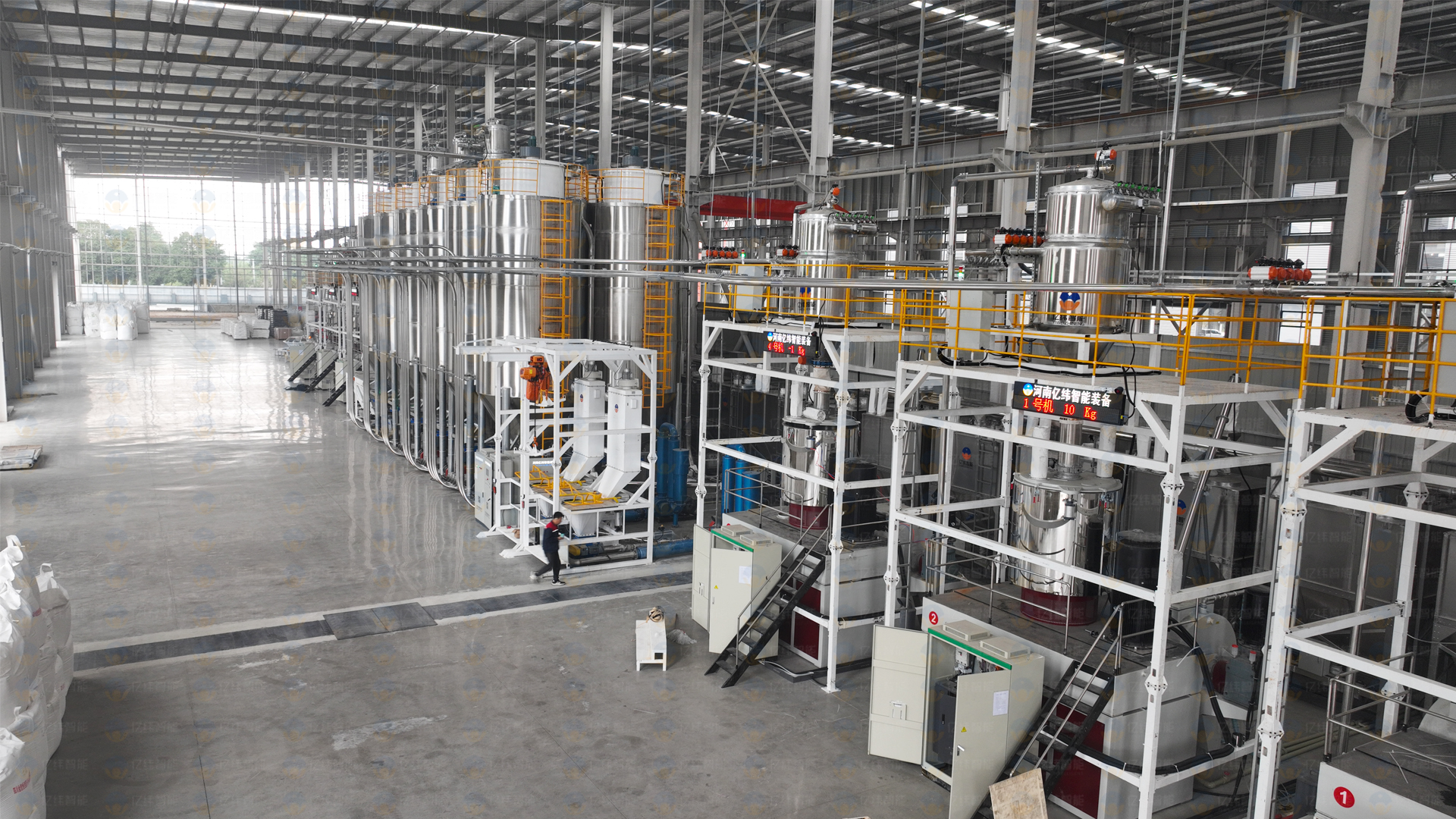 大型室内供料生产线